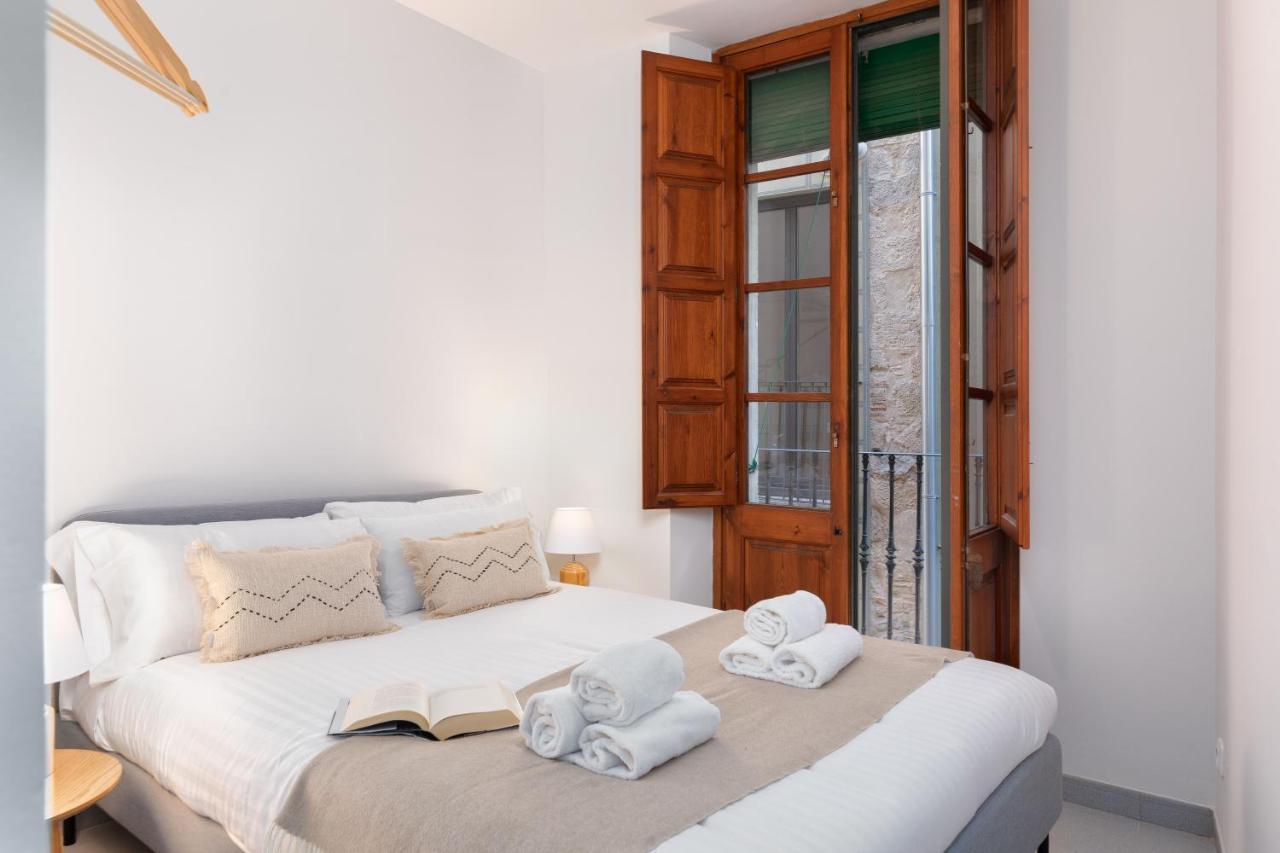 Апартаменты Flateli Cort Reial 10 Жирона Экстерьер фото